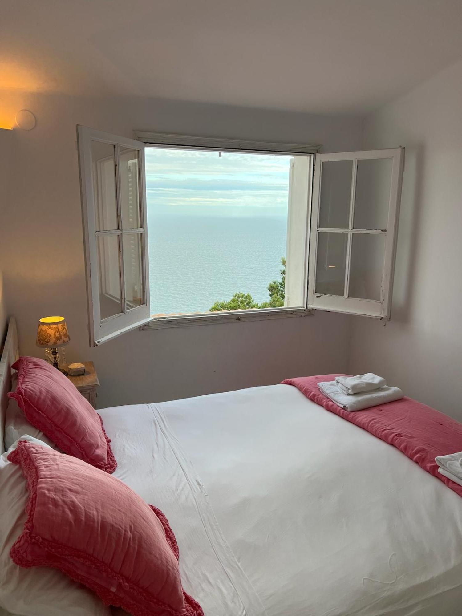 Casa Blanca De Begur Con Vistas Al Mar Y Piscina Villa ภายนอก รูปภาพ